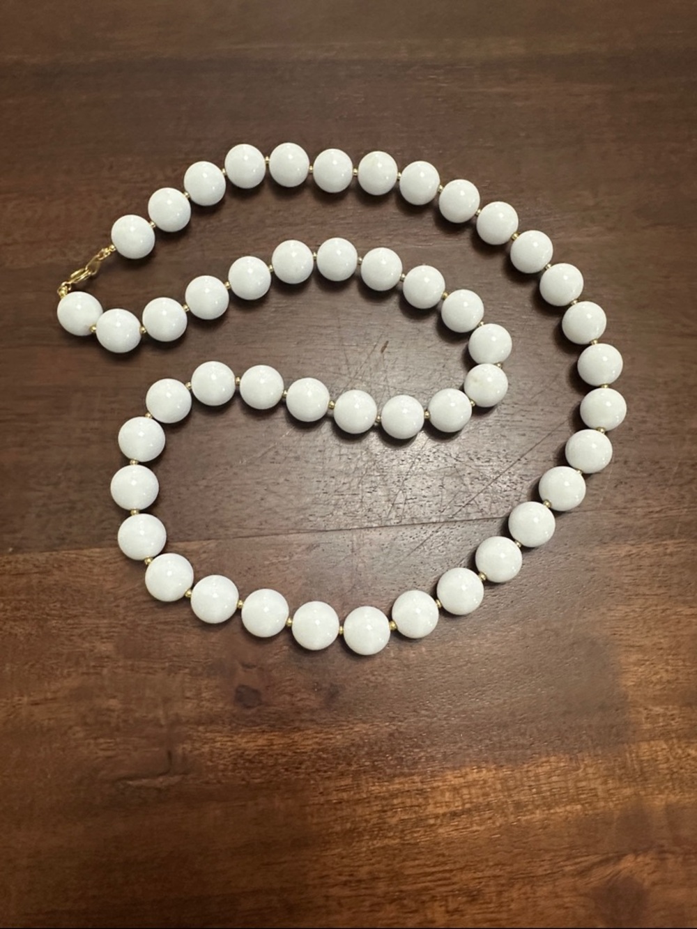 🧡Vintage White Hand Beaded Necklace🧡
